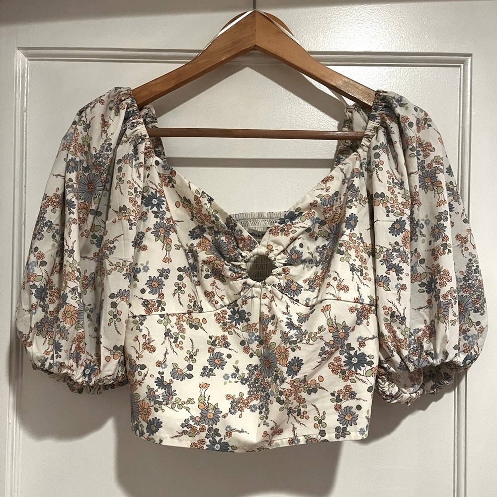 Abercrombie Crop Top NWT